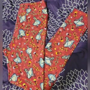 Disney Alice in Wonderland Lularoe leggings one size